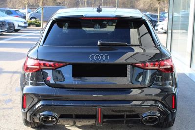 Audi A3 RS3 TFSI quattro Sportback