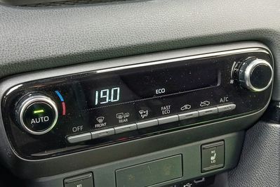 Toyota Yaris Hybrid 1.5 Style