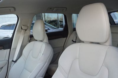 Volvo V90 Cross Country B5 D AWD Pro