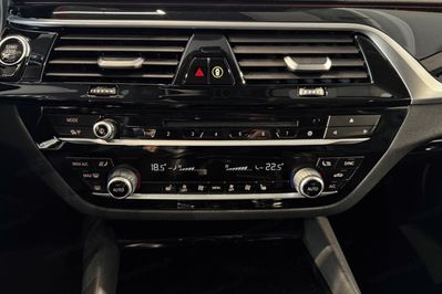 BMW Seria 5 Touring 518d