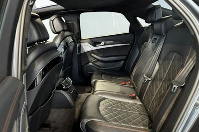 Audi A8 S8 Plus 4.0 TFSI quattro Tiptronic