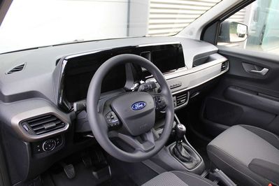 Ford Transit Courier Trend L1H1