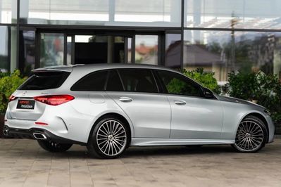 Mercedes Klasa C Kombi 220 d 4MATIC AMG Line