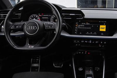 Audi A3 35 TFSI mHEV S Line S tronic