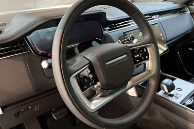 Land Rover Range Rover 4.4 V8 P615 SV