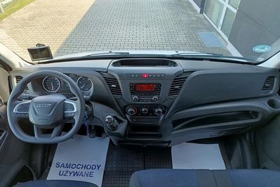 Iveco Daily 35C18 L4H2 (bryg.)