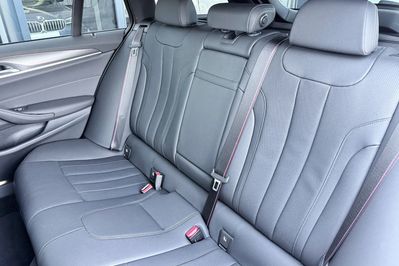 BMW Seria 5 Touring 530i xDrive M Sport
