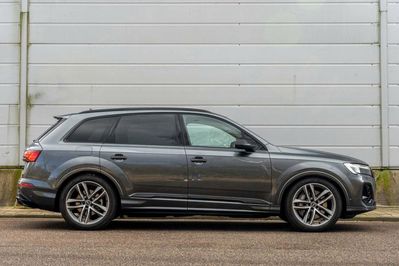 Audi Q7 55 TFSI e quattro S Line