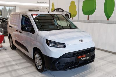Toyota Proace City Long