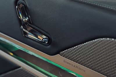 BMW Seria 7 740d xDrive Nero Lusso Edition