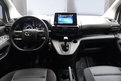 Toyota Proace City Verso Long L2H1 Business