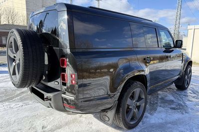 Land Rover Defender 130 5.0 P425 Outbound
