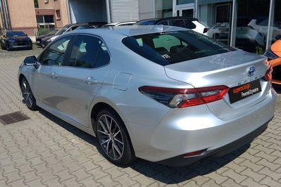 Toyota Camry 2.5 Hybrid Prestige Cvt