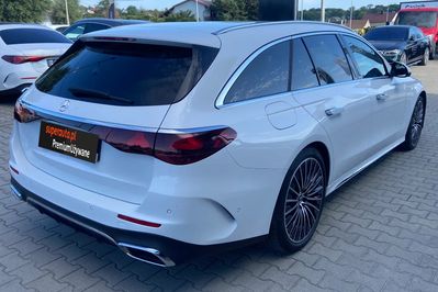 Mercedes Klasa E Kombi 220 d mHEV 4-Matic AMG 9G-Tronic