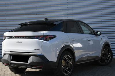 Peugeot 3008 GT Plug-in HYBRID e-DCS7 1.6 PHEV