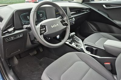 Kia Niro 1.6 GDI Hybrid M