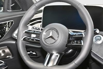 Mercedes Klasa E 220 d 4-Matic AMG