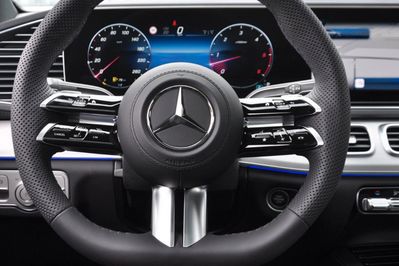 Mercedes GLE 300 d  4-Matic AMG Line
