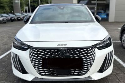 Peugeot 208 GT e-DCS6 1.2 mHEV