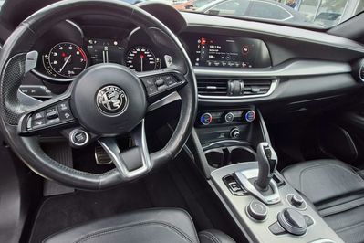 Alfa Romeo Stelvio Turbo Veloce Q4