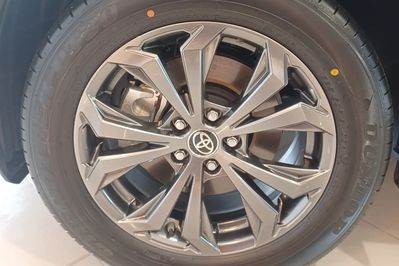 Toyota RAV4 Comfort 2.5 Hybrid
