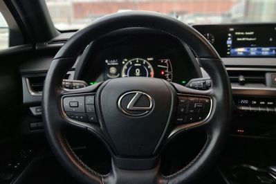 Lexus UX 200 F Impression 2WD