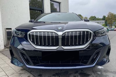 BMW Seria 5 Touring 540d xDrive M Sport