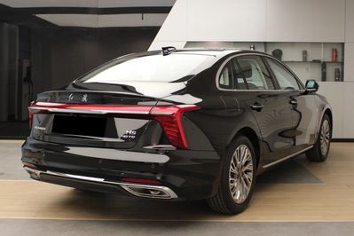 Hongqi H5 Deluxe 2.0T DSG
