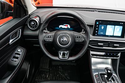 MG HS 1.5 T-GDI Exclusive DCT