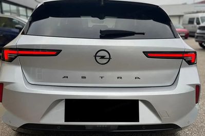 Opel Astra VI GS S&S aut  1.2 T