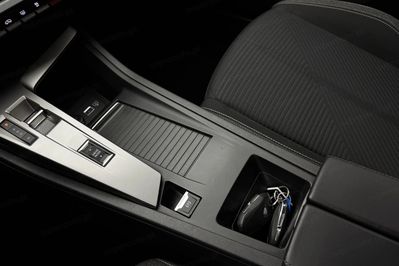 Peugeot 308 BlueHDi Active Pack S&S EAT8