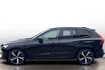 Volvo XC60 T6 Plug-In Hybrid AWD Plus Dark aut