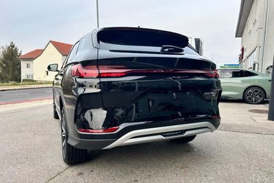 BYD Seal U DM-i  Design AWD