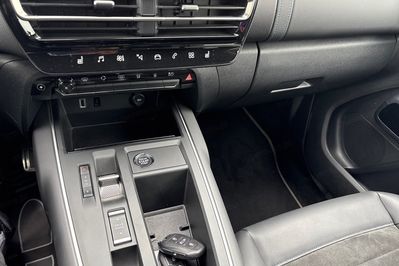 Citroen C5 Aircross Shine Pack 1.6 Hybrid e-EAT8