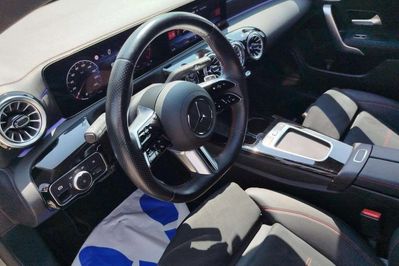 Mercedes CLA 200 mHEV 7G-DCT AMG