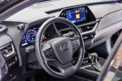 Lexus UX 200 GPF Business Edition 2WD