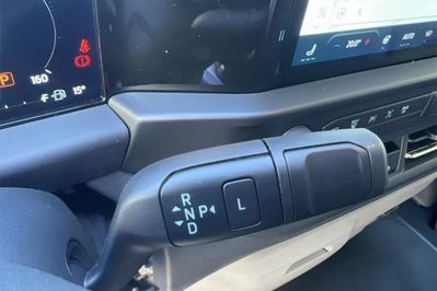 Ford Transit Custom 320 L2H1 Limited PHEV CVT