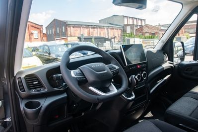 Iveco Daily 35S18 V Hi-Matic 18m3