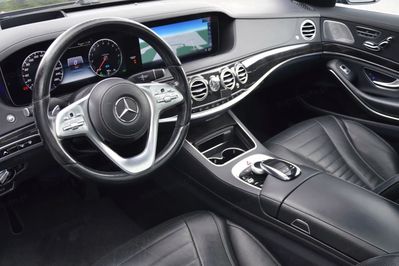 Mercedes Klasa S 560 4-Matic L 9G-TRONIC
