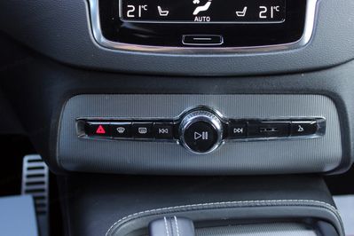 Volvo XC90 B5 D AWD R-Design