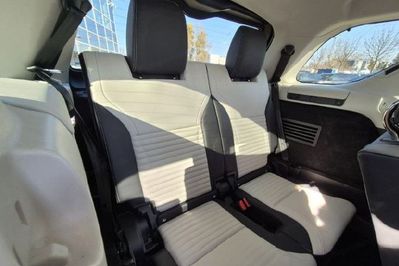 Land Rover Discovery V 3.0 D350 mHEV Dynamic HSE