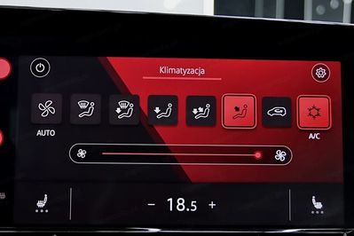 Volkswagen Golf VIII 2.0 TDI Life