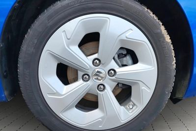 Suzuki Swift 1.2 Dualjet SHVS Premium Plus