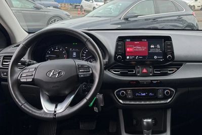 Hyundai i30 1.5 T-GDI 48V Smart DCT