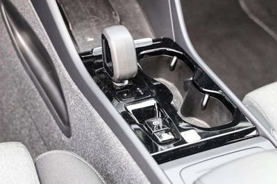 Volvo XC40 B3 Plus Dark