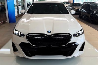BMW Seria 5 520d xDrive M Sport