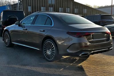 Mercedes E Klasa 220 d 4-Matic AMG