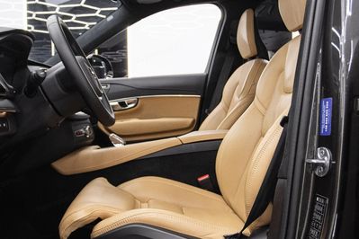 Volvo XC90 T8 AWD Plug-In Hybrid Plus Dark 7os aut