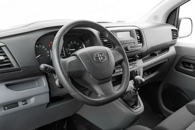 Toyota Proace Verso Long L2H1