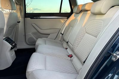 Skoda Superb 2.0 TDI SCR Style DSG